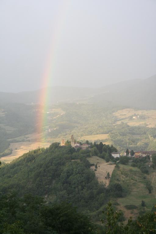 B&B Al Merlo Angelico Pellegrino Parmense Buitenkant foto